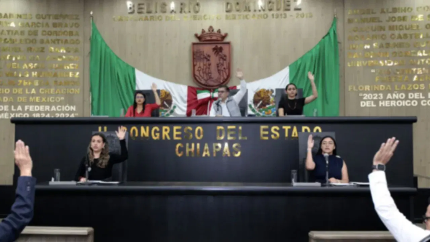 Chiapas actualiza escudo estatal eliminando símbolos de la conquista española