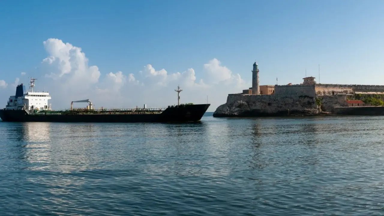 Ciudad de México detiene envío de petróleo con destino a Cuba