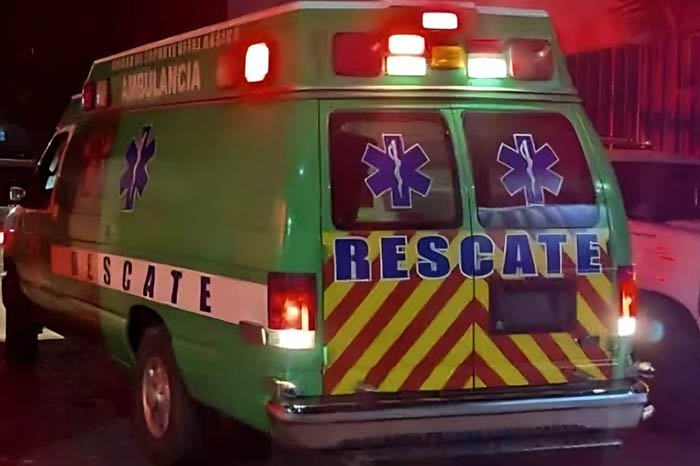 Conductor de Ruta Roja atropella a motociclista y huye en Morelia