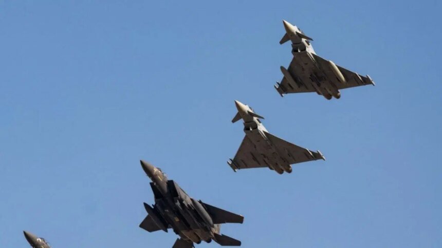 EEUU bombardea al EI en Siria tras muerte de tres estadounidenses