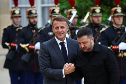 En París, Ucrania y Estados Unidos prosiguen negociaciones tras cumbre cautelosamente optimista