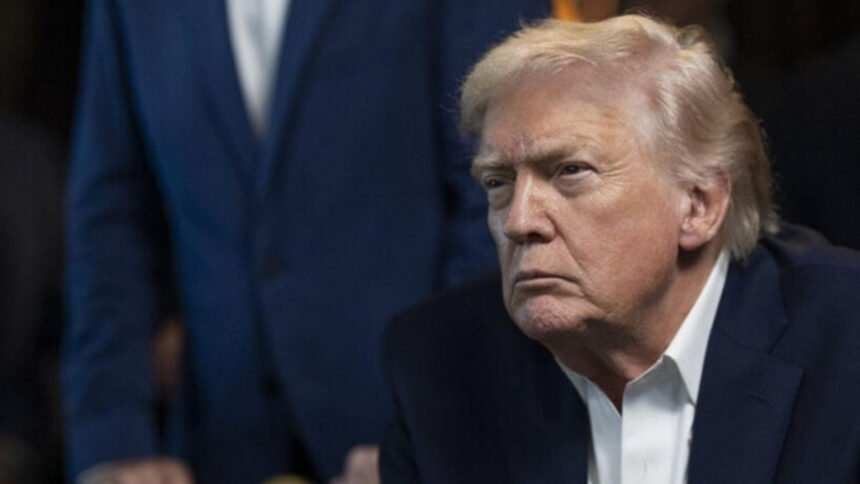 Kiev celebra intercepción de petrolero ruso por autoridades de Washington