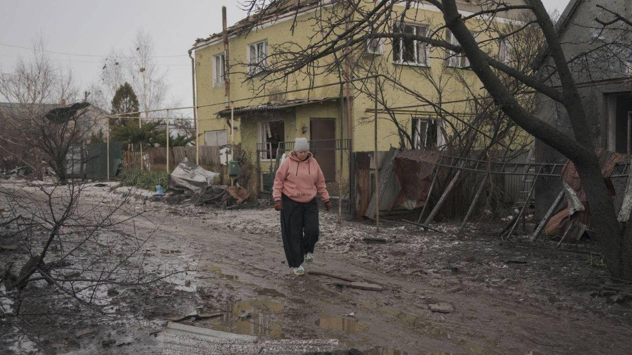 Moscú congela ataques en Ucrania; Trump afirma haber pedido pausa