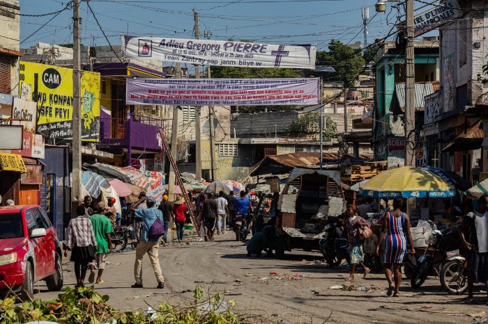 ONU renueva mandato en Puerto Príncipe por violencia y crisis política