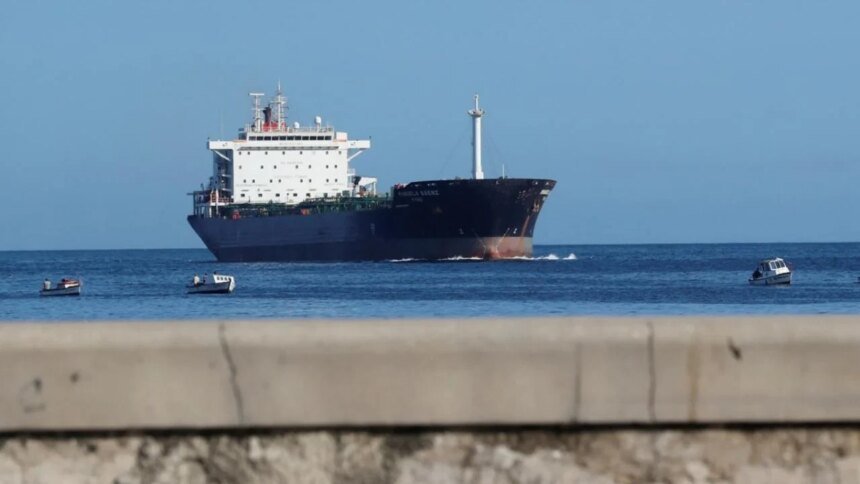 Petrolero Ocean Mariner zarpa del Complejo Pajaritos, Veracruz; llega a La Habana