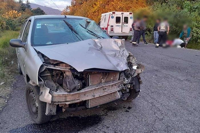 Zitácuaro: Fallece motociclista tras choque vial en La Calera