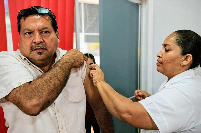 Autoridades de Caleta de Campos intensifican medidas sanitarias por sarampión