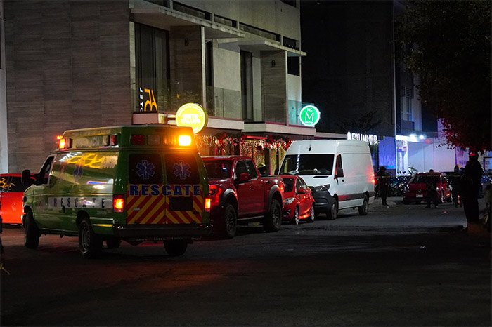 Autoridades identifican a víctimas del ataque afuera de bar en Zamora, Michoacán