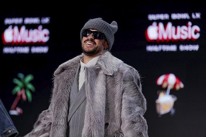 Bad Bunny y el español: respiro cultural en Super Bowl estadounidense