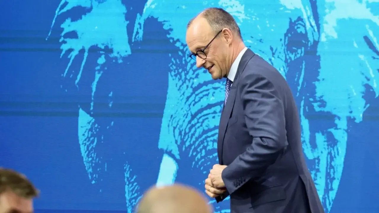 Berlín: Canciller alemán advierte pérdida de hegemonía y pide reforzar la OTAN