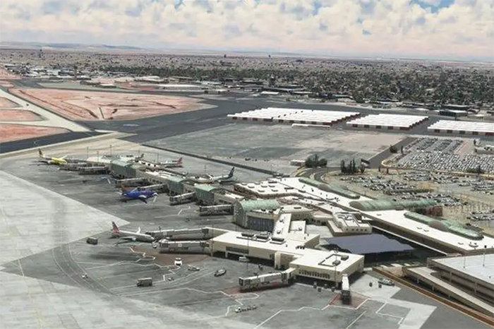 Confusión persiste en El Paso, Texas, por cierre del espacio aéreo