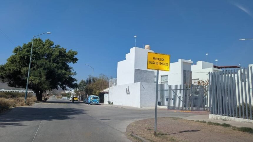 Denuncian robos en Cuarto Cinturón Vial a la salida de León, Guanajuato