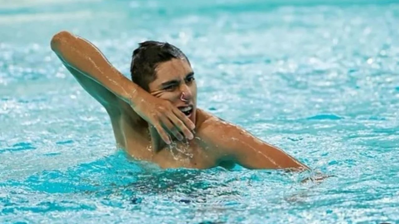 Diego Villalobos, plata en la Copa del Mundo de natación artística