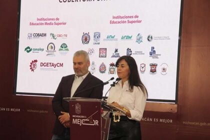 Estudiantes de Ciudad de México pueden obtener chips con internet gratuito