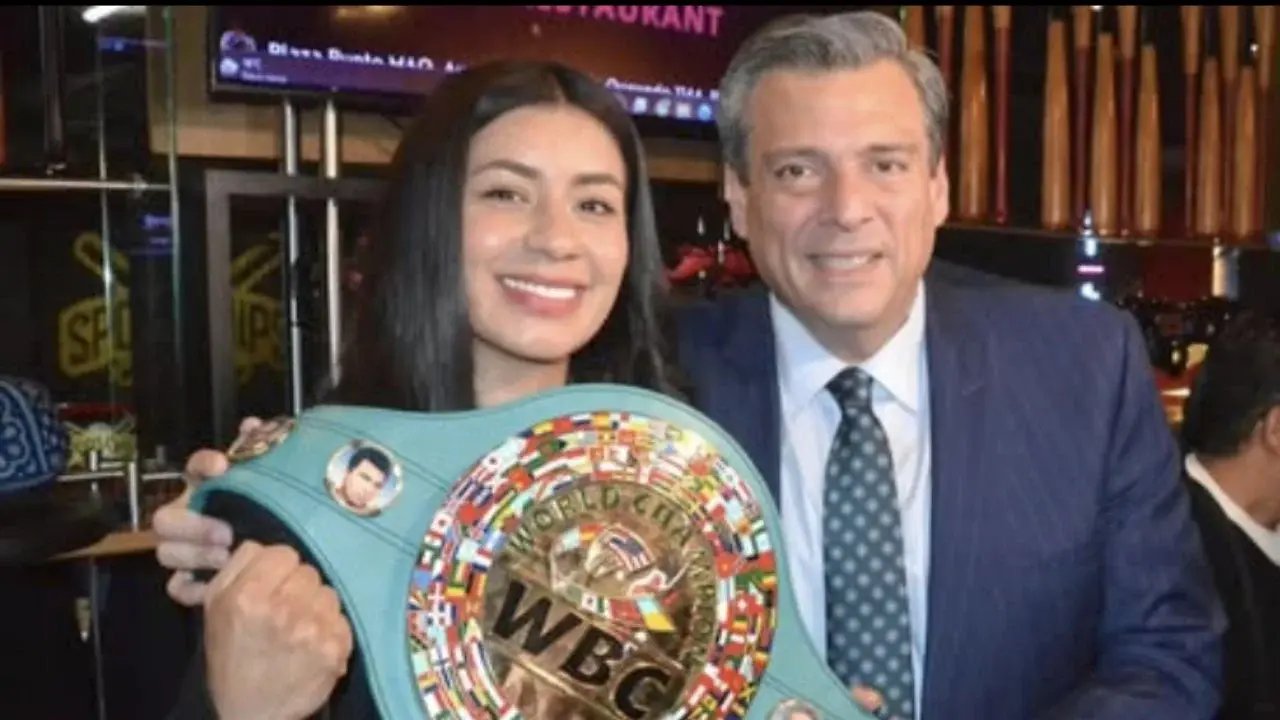 Gabriela "La Bonita" Sánchez pide licencia por boxeo; recibe críticas
