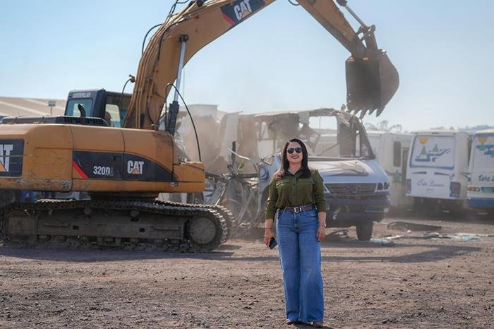 Gladyz Butanda descarta autobuses obsoletos en Uruapan, Michoacán