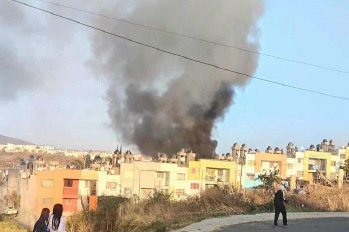 Incendio afecta domicilio en Hacienda del Sol, Tarímbaro, Michoacán