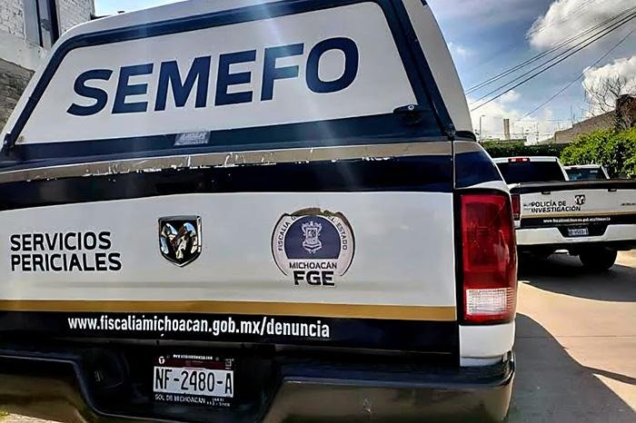 Localizan a un hombre asesinado en baldío de Lázaro Cárdenas, Michoacán