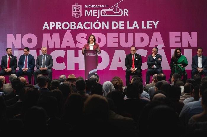 Michoacán blinda finanzas y prohíbe heredar deuda para proteger 6 mil mdp