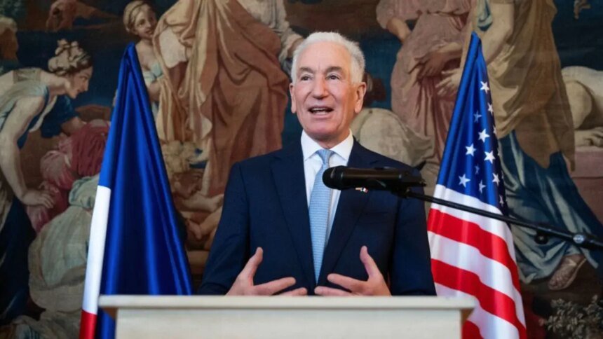 París prohíbe al embajador de EE. UU. reunirse con autoridades locales