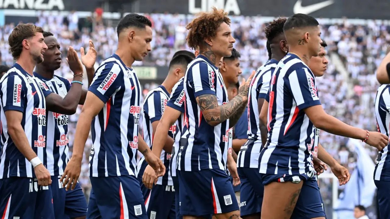 Reportera recibe amenazas de muerte tras investigar jugadores de Alianza Lima