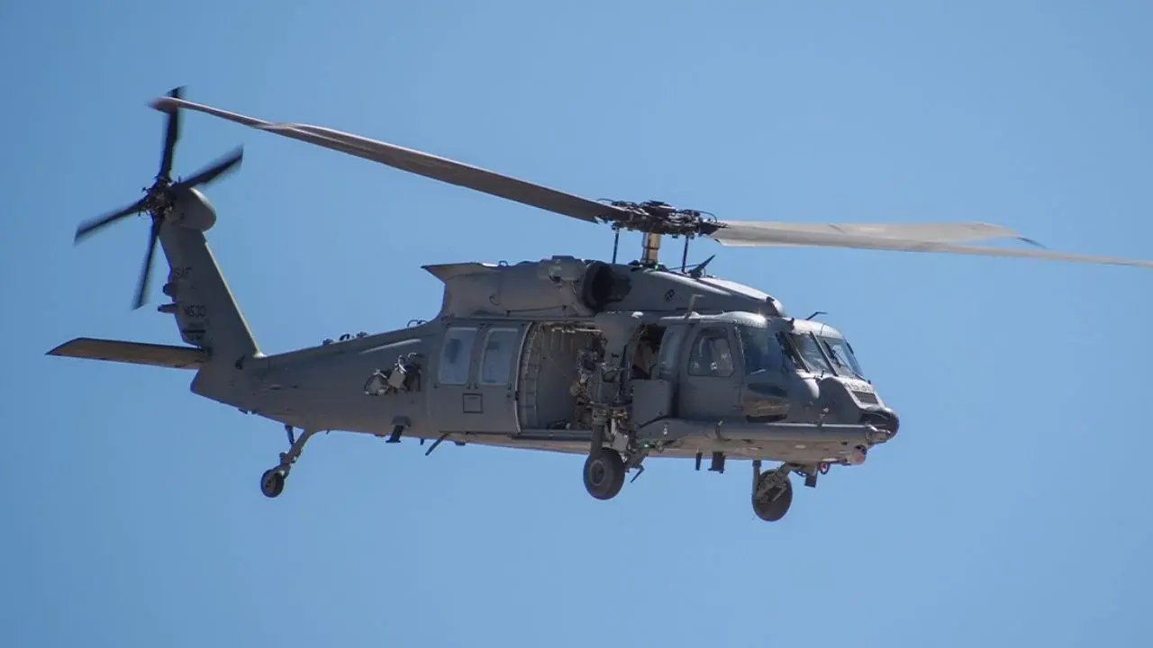 Sedena autoriza sobrevuelo y aterrizaje en CDMX de cuatro aeronaves de EU