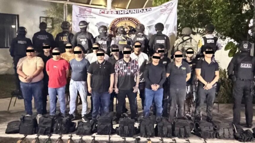 Tapachula: 15 detenidos en operativo simultáneo; uno es menor