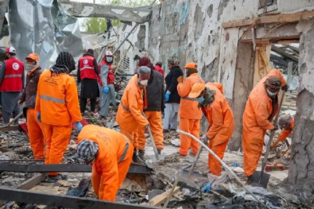 Afganistán: 400 muertos tras ataque paquistaní a hospital, India denuncia masacre