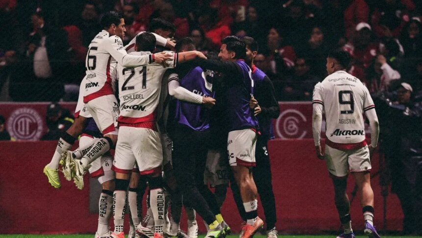 Atlas empata al 94' tras gol de Toluca al 92'