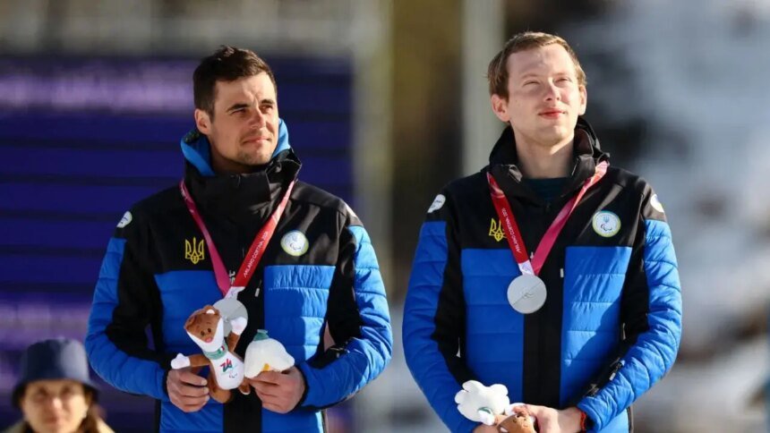 Biatleta paralímpico atribuye su plata en Juegos de Invierno a ChatGPT