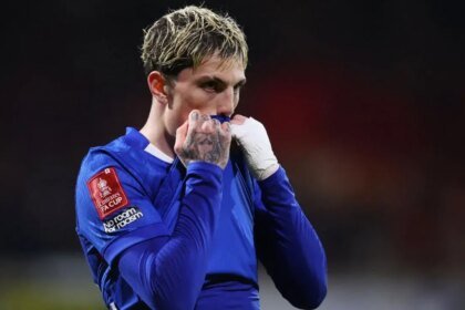 Chelsea multado con 14,3 millones y veto de fichajes en la Premier