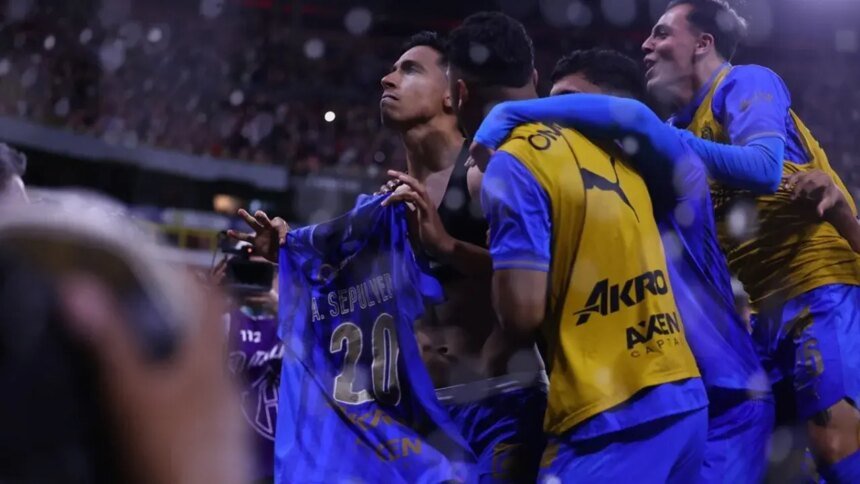 Chivas remonta al Atlas tras fallar un penal