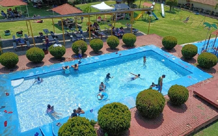 Coepris inspecciona calidad del agua en más de 200 balnearios de Michoacán