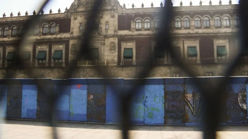 Embajada de EU emite alerta por marcha del 8M en CDMX