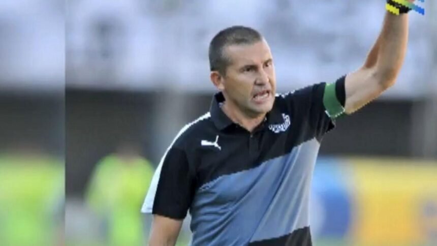 Entrenador de fútbol suspendido por agredir a menor de 13 años