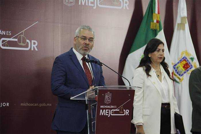 Gobernador Bedolla descarta precampañas en Morena; anuncia fechas de registro en Michoacán