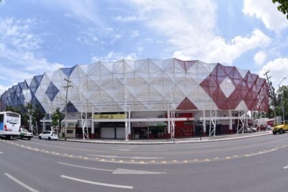 Impulsan ordenamiento en zona comercial del estadio Sergio León Chávez