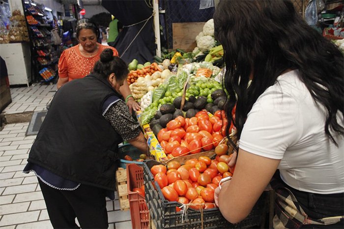 Inflación sube en Ciudad de México: aumentan precios de limón y jitomate