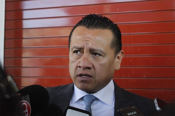 Torres Piña niega infarto de "El Congo"; audiencia continúa