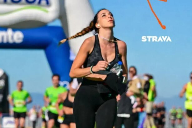 Viuda de Diogo Jota rinde homenaje corriendo con el dorsal 20