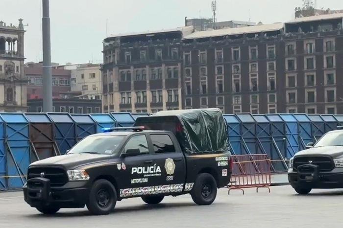 Zócalo de Ciudad de México será cercado e iluminado por marcha 8M