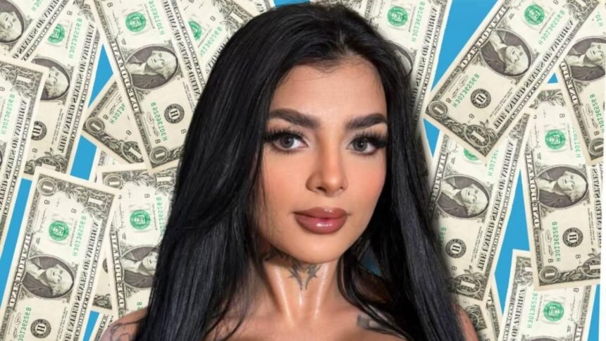 ¿Cuánto gana Karely Ruiz en plataformas para adultos?