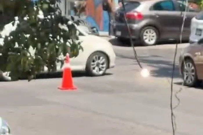 Cortocircuito por cable de CFE afecta a Lázaro Cárdenas Contacto