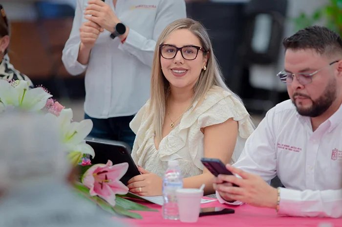 Dayana Pérez preside 4ª sesión de Desarrollo Rural en Salvador Escalante Contacto