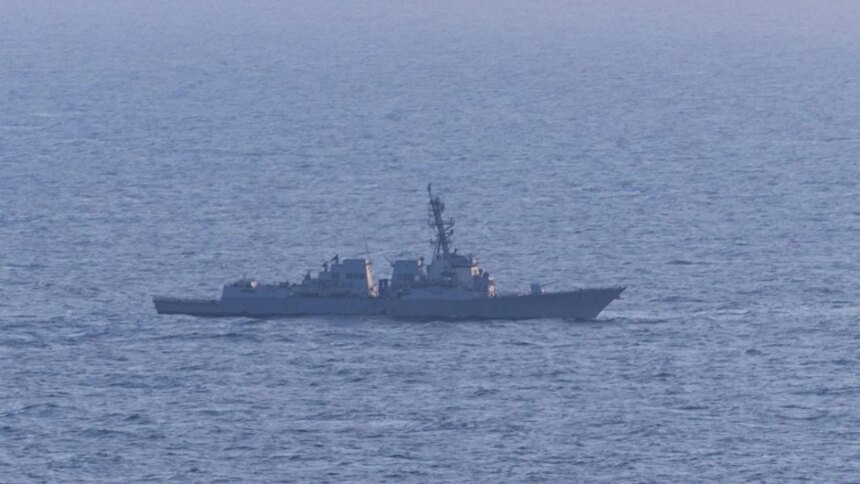 EE. UU. bloquea paso de 10 buques vinculados a Irán Contacto