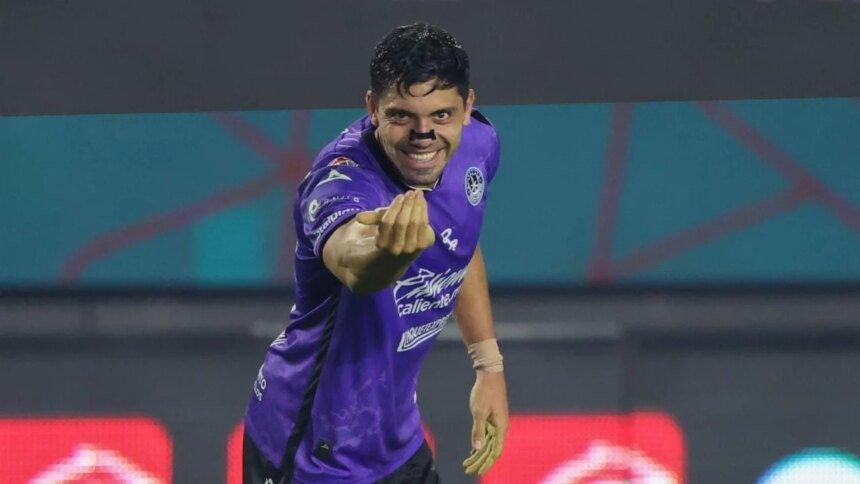 El 'Gato' Ortiz y su polémica en el último juego del Mazatlán Contacto