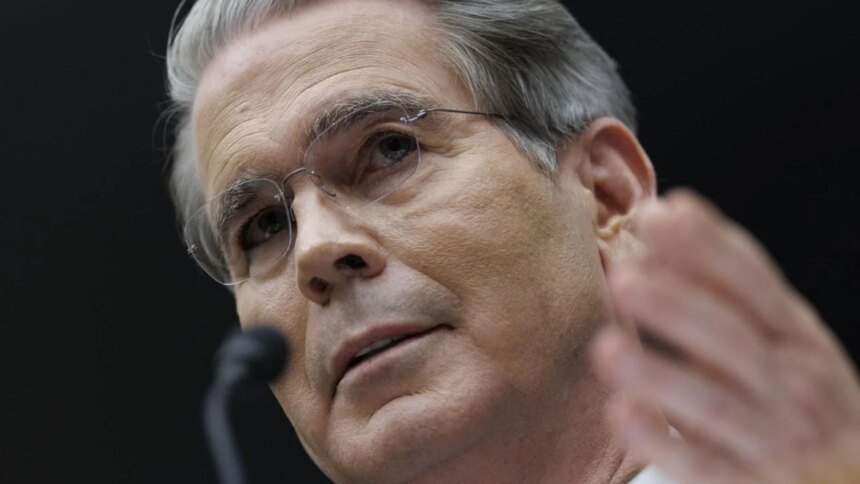 Estados Unidos impone sanciones a empresas navieras vinculadas a Irán antes de reunión en Pakistán. Contacto