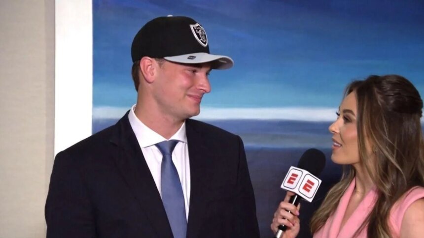 Fernando Mendoza, QB cubano, es el primer elegido en el Draft de la NFL Contacto