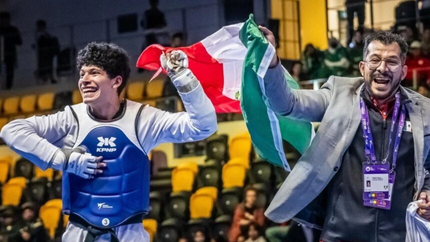 Guillermo Cortés, tricampeón mundial juvenil de taekwondo en Uzbekistán Contacto