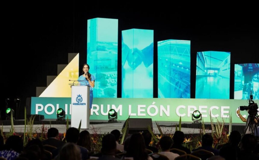 Inauguran Sala C5 en Poliforum León para mejorar seguridad y comunicación Contacto